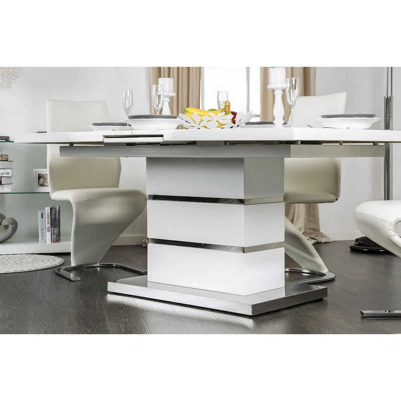 Bílý rozšiřitelný jídelní stůl 78 palců ze dřeva